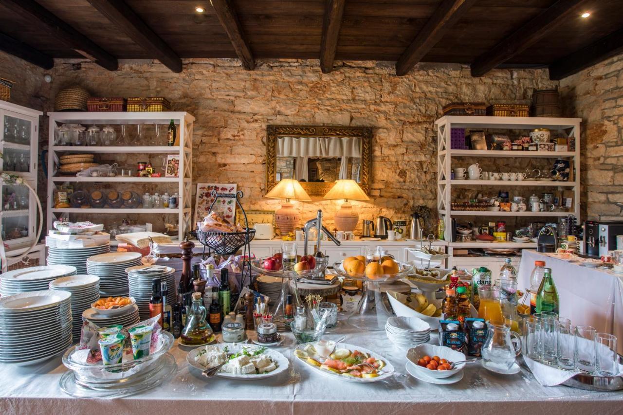 Boutique B&B Stancija 1904 Adults Only Svetvincenat Bagian luar foto